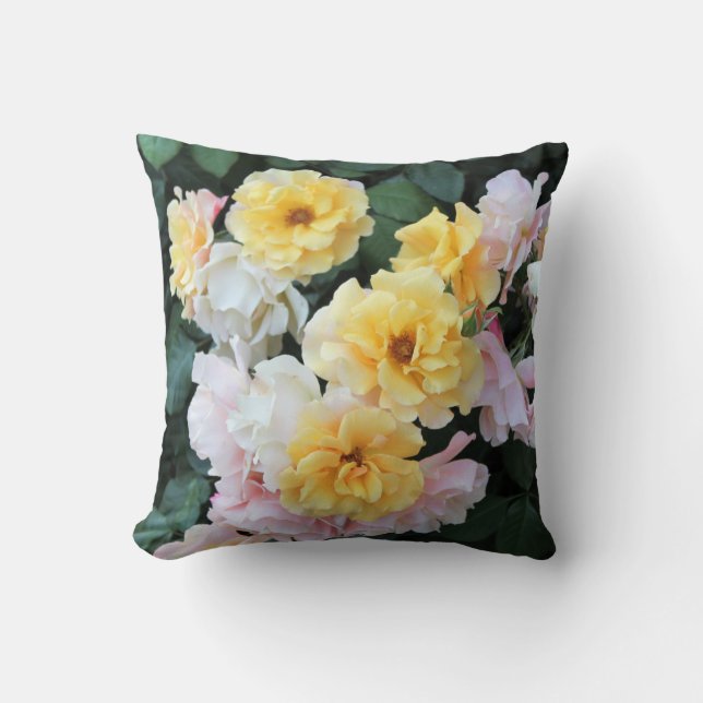 Cojín Decorativo Rosas Pastel (Anverso)