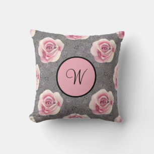 Cojín Decorativo Rosas rosadas con monograma Fondo gris