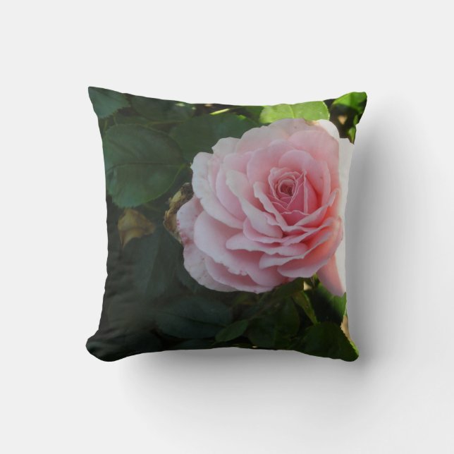 Cojín Decorativo Rosas Suaves Rosadas (Anverso)