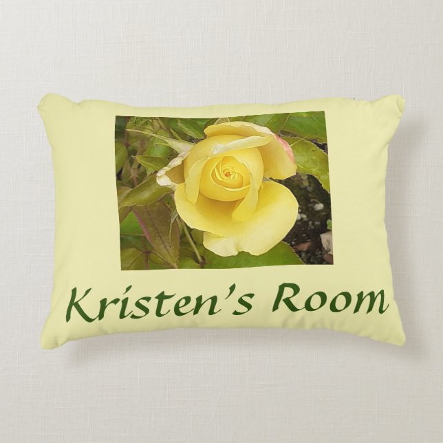Cojín Decorativo Rosebud amarillo (Anverso)