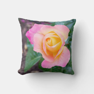 Cojín Decorativo Rosebud Glow