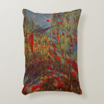Cojín Decorativo Rue Montorgueil con banderas de Claude Monet<br><div class="desc">¡Excelente imagen para un Fiesta del Día de la Bastilla! La calle Montorgueil Decorada con Banderas (1878) de Claude Monet es un pintor de arte de arte y paisajes de la ciudad, de época. La calle Montorgueil está decorada con banderas francesas para celebrar la inauguración de la exposición internacional en...</div>
