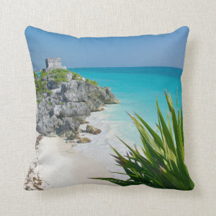 Cojín Decorativo Ruinas mayas en la playa en Tulum