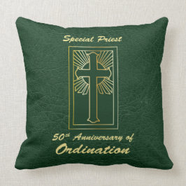 Cojín Decorativo Sacerdote 50 Aniversario del cuero natural