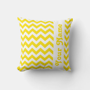 Cojín Decorativo Safari amarillo de oro Chevron con el texto de