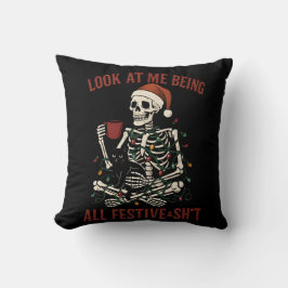 Cojín Decorativo Santa Skeleton with Cat Holiday Snark