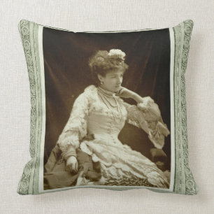 Cojín Decorativo Sarah Bernhardt (1844-1923), de 'Galerie Contemp