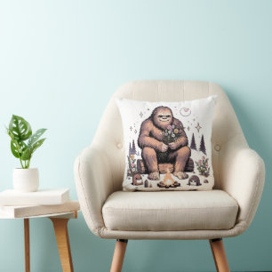 Cojín Decorativo Sasquatch sosteniendo flores
