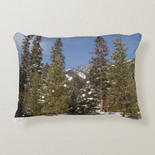 Cojín Decorativo Senderos de montaña de Montana en foto de paisaje