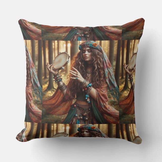 Cojín Decorativo señora gitana (Anverso)