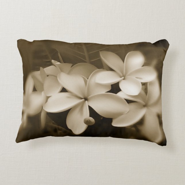 Cojín Decorativo Sepia del Plumeria (Reverso)