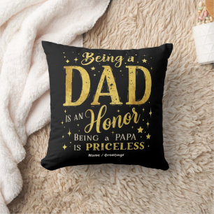 COJÍN DECORATIVO SER PADRE ES UN HONOR, SER PAPA NO TIENE PRECIOS