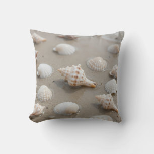 Cojín Decorativo Serenidad de la Playa de Conchas Delicadas
