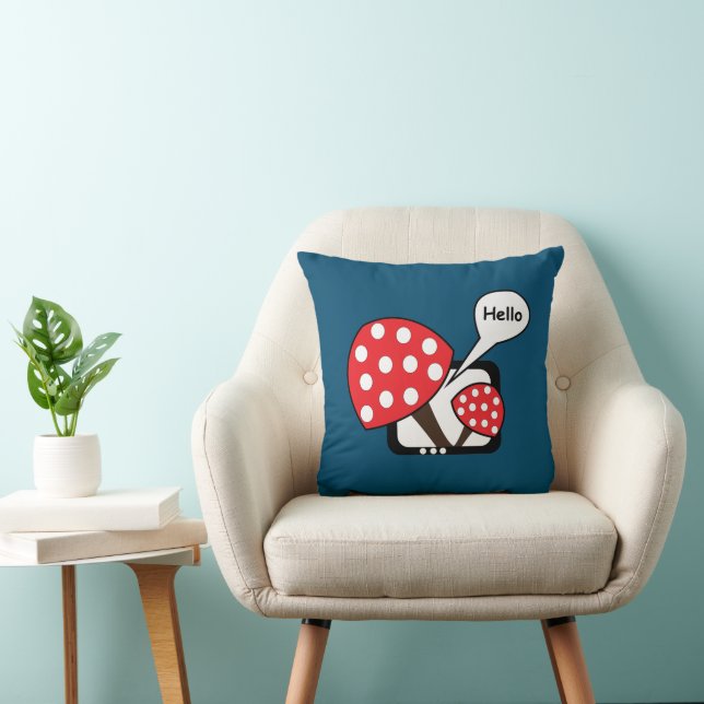 Cojín Decorativo Setas Rojas Saludando Desde La Televisión (Silla)