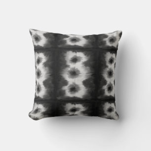 Cojín Decorativo Shibori Fabric Boho Pomo de tinte blanco y negro