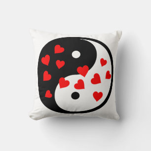 Cojín Decorativo Signo de yin yáng con corazones de San Valentín