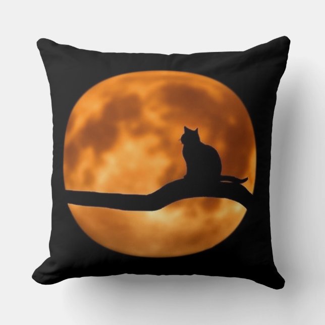 Cojín Decorativo Silhouette de gato negro con luna de sangre (Anverso)