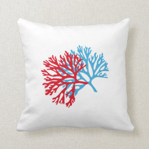 Cojín Decorativo silueta del coral de la fan del azul y de Mar Rojo