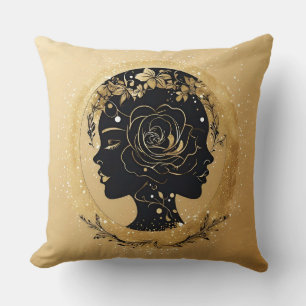 Cojín Decorativo Silueta elegante de una mujer con elementos floral