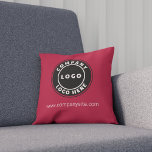 Cojín Decorativo Sitio web de su logotipo comercial y de la empresa<br><div class="desc">Añada el logotipo de su empresa y la identidad de su marca a esta almohada, así como su dirección o eslogan en el sitio web haciendo clic en el botón "Personalizar" que aparece más arriba. Estas almohadas de lanzamiento de marca pueden promocionar su negocio ya que los empleados las usan...</div>