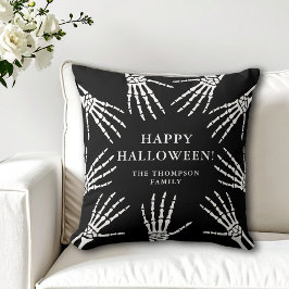 Cojín Decorativo Skeleton Hands Nombre de la familia Feliz Hallowee