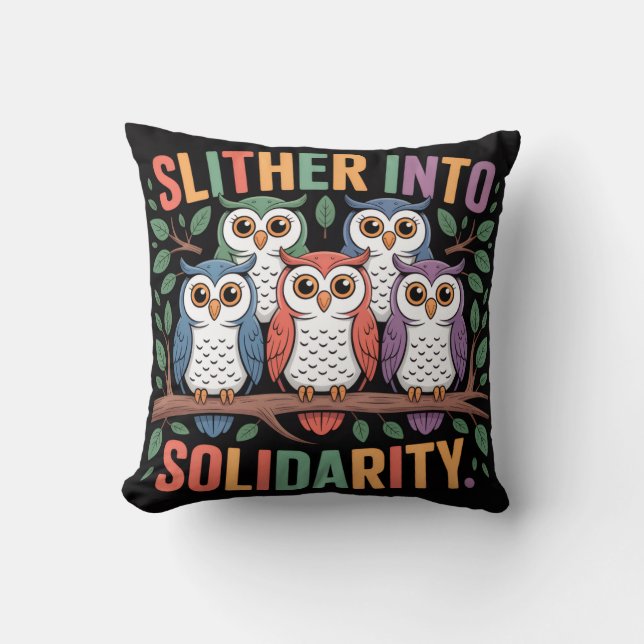 Cojín Decorativo Slither Solidarity Throw Pillow  (Anverso)