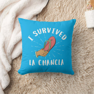 Cojín Decorativo Sobreviví a La Chancla Chiste madre mexicana diver