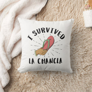 Cojín Decorativo Sobreviví a La Chancla - Madre mexicana Chiste gra