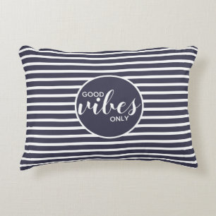 Cojín Decorativo Sólo Buenos Vibraciones Tipografía Azul y Blanco C