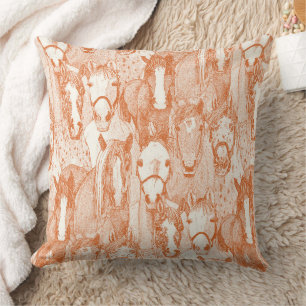 Cojín Decorativo solo caballos naranja mitad perla