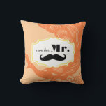 Cojín Decorativo Soy su Sr. Mustache Peach Peacock Pillow<br><div class="desc">Invitaciones a la Boda de Pavo Real Vintage</div>