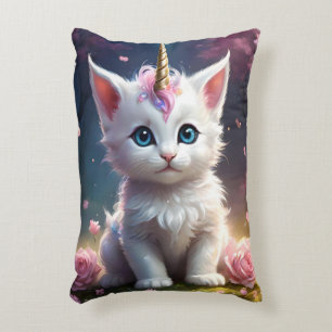 Cojín Decorativo "Sparkle Paws: El encantador gatito unicornio"