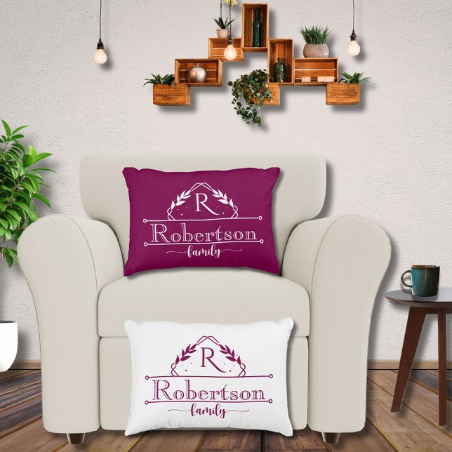 Cojín Decorativo Split Monogram Family Name Wine Frame (Subido por el creador)