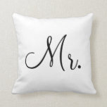 Cojín Decorativo Sr. Pillow<br><div class="desc">¡Una mitad de un sistema entero de almohadas diseñó para su día especial!</div>