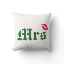 Sra. Boda Pillow
