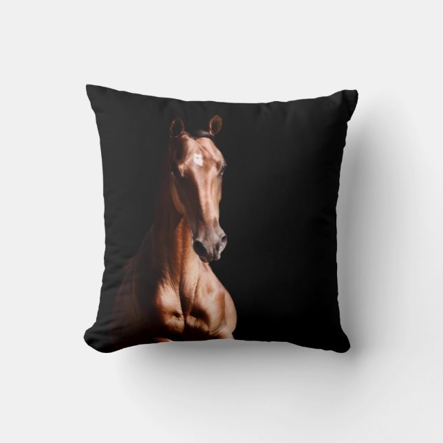 Cojín Decorativo Stallion Joven asombroso (Anverso)
