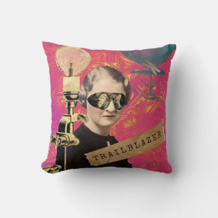 Cojín Decorativo Steampunk Woman Trailblazer Pop Art