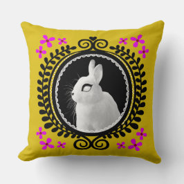 Cojín Decorativo Strange White Bunny: Yellow, Magenta, Red, & Black