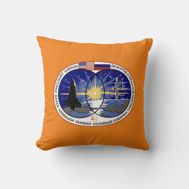 COJÍN DECORATIVO STS-71 (Anverso)