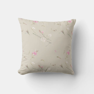 Cojín Decorativo Suave Floral Acuarela Gaura Marfil