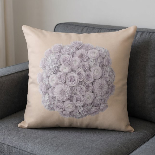 Cojín Decorativo Suave Floral Lavanda y Gris Claro (Subido por el creador)