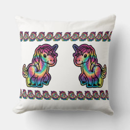 Cojín Decorativo Sueños de Tie Dye: El Unicornio Vibrante