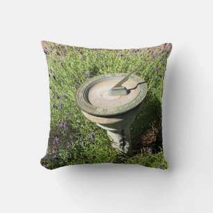 Cojín Decorativo Sundial en Lavender