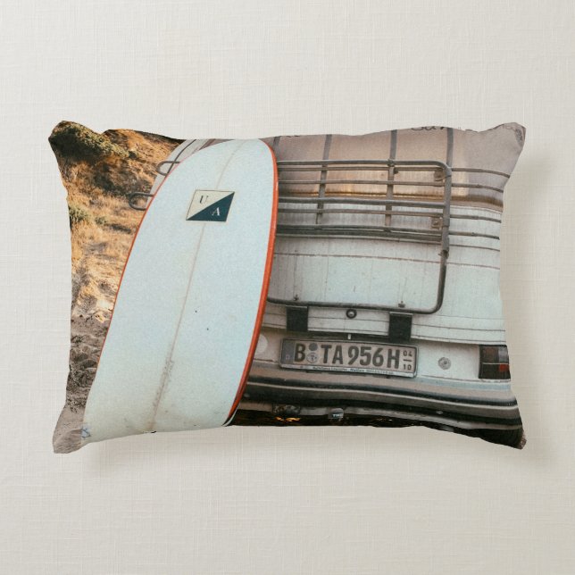 Cojín Decorativo Surfboard blanco y negro (Anverso)