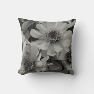 Cojín Decorativo Susan Flowers de ojos marrones