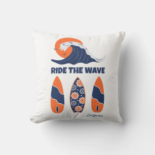 Cojín Decorativo Tablas de surf de arte retro atrevido Ride the Wav