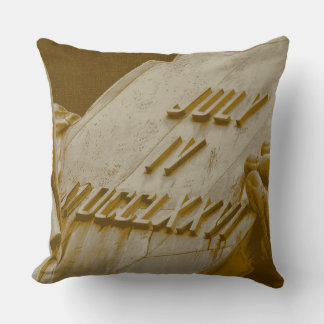 Cojín Decorativo Tableta de la Estatua de la Libertad Taupe Dorado
