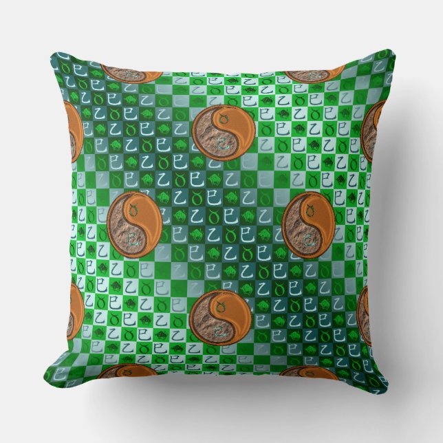 Cojín Decorativo Tauro & Serpiente de Madera (Anverso)