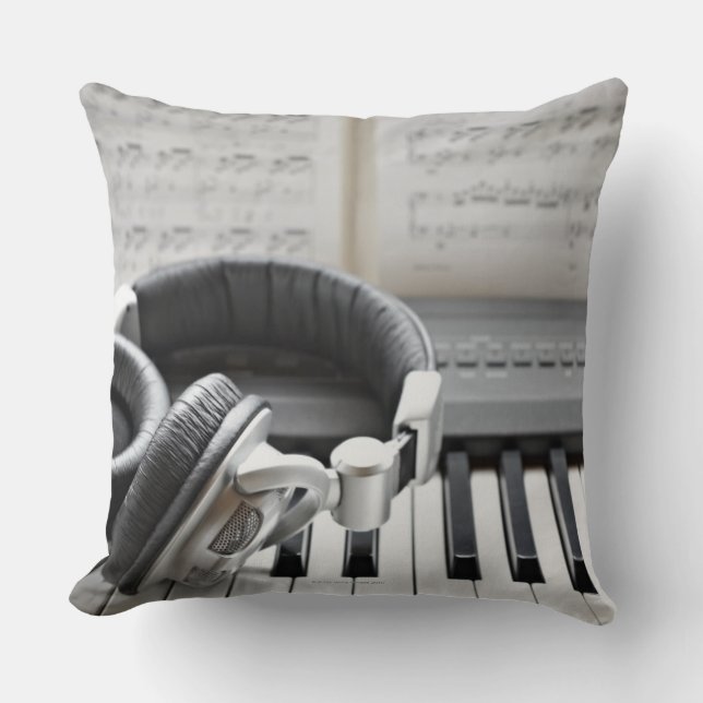 Cojín Decorativo Teclado de piano eléctrico (Anverso)