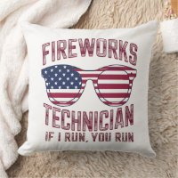 Técnico de fuegos artificiales 4 de julio divertid